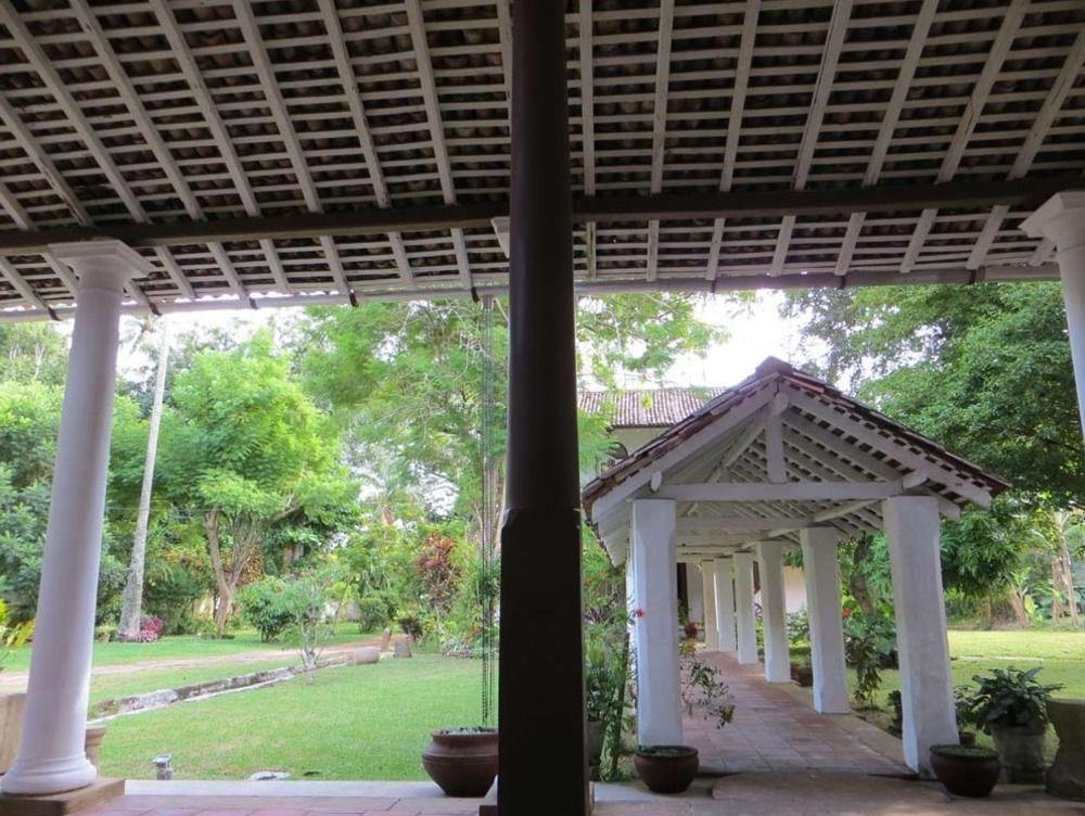 Atapattu Walawwa Villa Galle Buitenkant foto